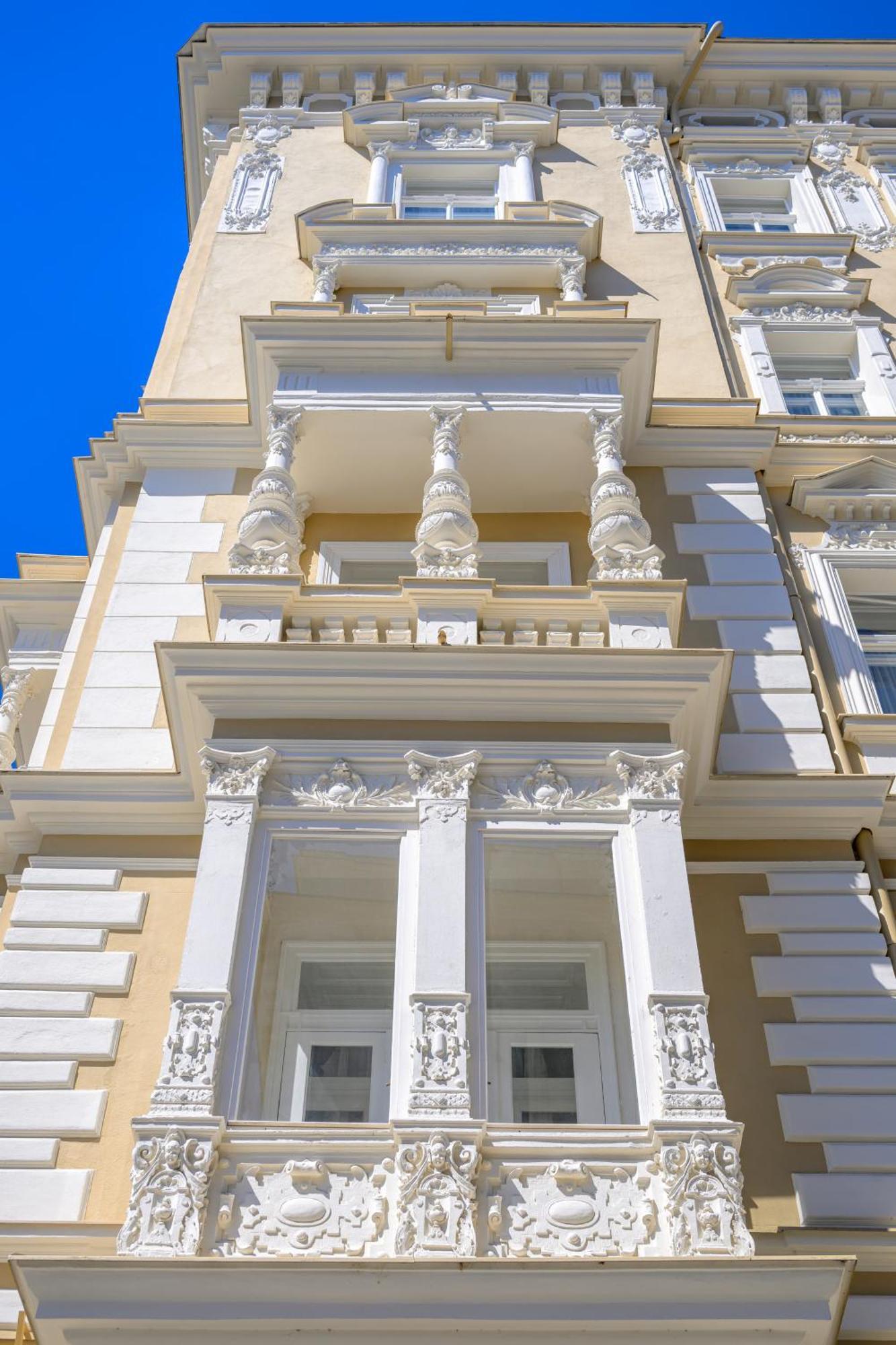 Hotel apartamentowy Royal